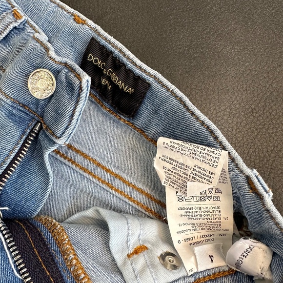 AUTHENTIC DOLCE GABANA JEANS SHORT - Picture 3 of 3